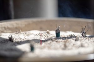 お悔やみを挟んだ新年のご挨拶はいかに?失礼になれないマナーとは