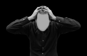 中高年コンテンツビジネスは「現実からの逃避」かも?